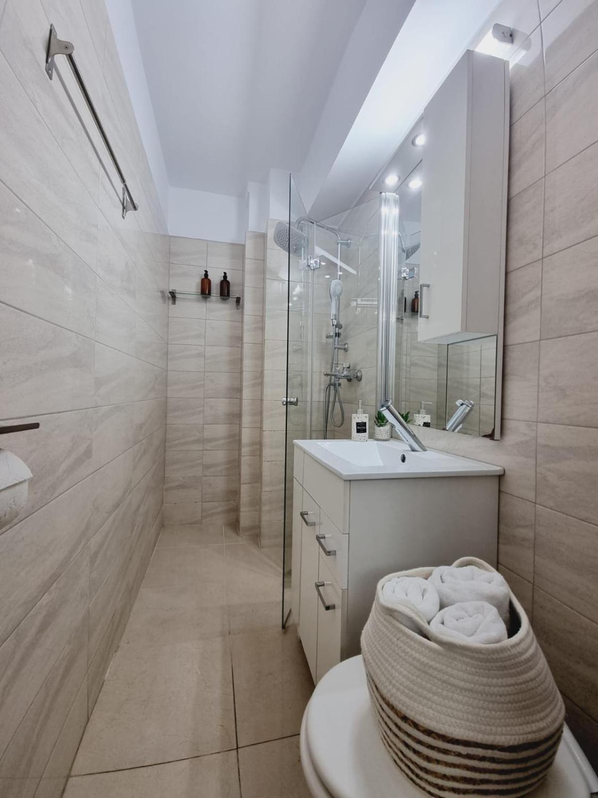 Center 2rooms Calea Victoriei Appartamento *